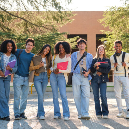 Universidad Latina impulsa la transformación digital con su carrera de Ingeniería en Sistemas