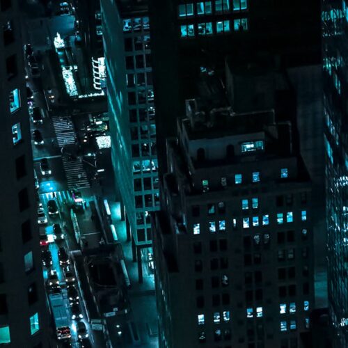 Valoración de Activos en Nueva York: Brechas entre el Ámbito Privado y Público